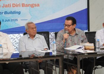 Waspadai Distorsi Sejarah Baru