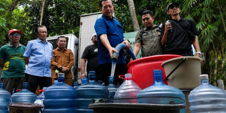 Tak Boleh Ada yang Tertinggal, Miq Iqbal Percepat Desa Berdaya dan Penanganan Kekeringan